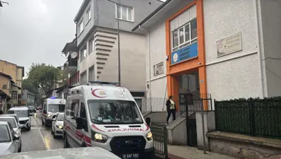 Bursa'da gıda zehirlenmesi şüphesi: Altı öğrenci hastanelik oldu