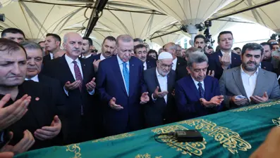 Saadet Partisi Kurucu Genel Başkanı Recai Kutan'a veda