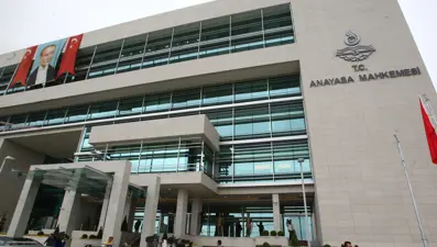 Anayasa Mahkemesi 2 KHK'nin iptaline karar verdi