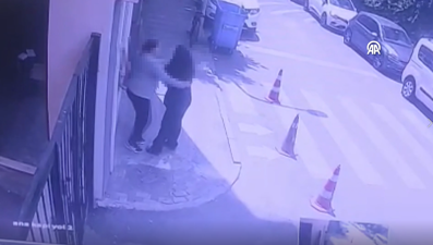 İstanbul'da lise tuvaletinde dehşet