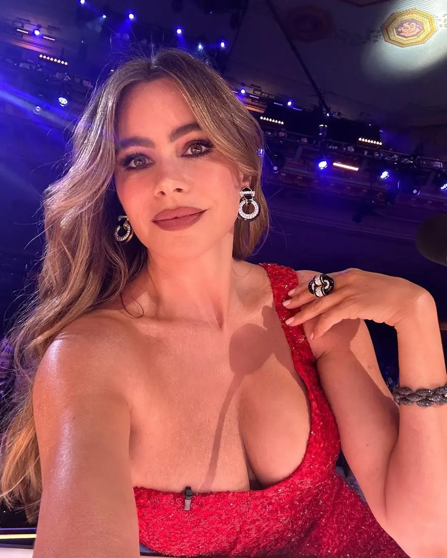 "BU YORUMLARI YAPANLAR KISKANÇ KİŞİLER" 2