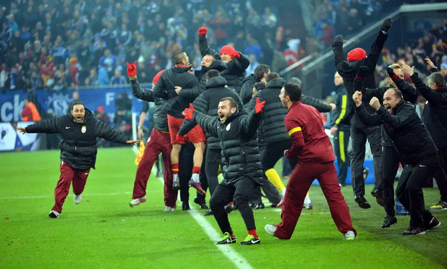 Schalke 04 - Galatasaray 40
