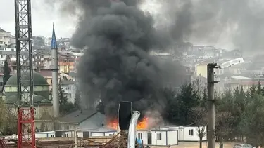 İşçilerin kaldığı konteynerde yangın