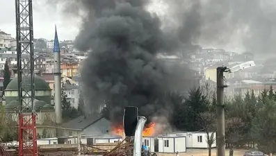 İşçilerin kaldığı konteynerde yangın