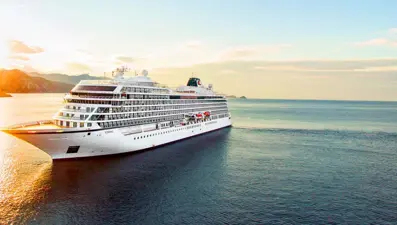 245 günde devrialem (Gemiyle dünya turu)