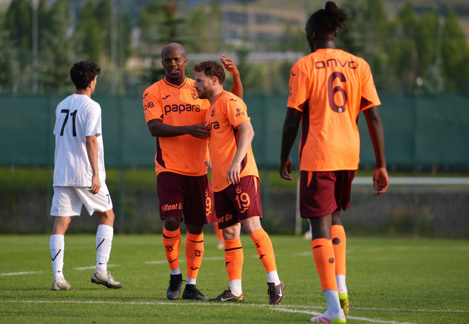 Trabzonspor gol oldu yağdı
