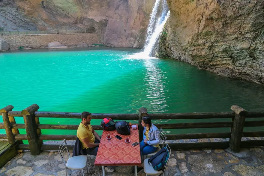 "DOĞAYLA BAŞ BAŞA KALMAK İSTEYENLERE BURAYI GÖRMELERİNİ TAVSİYE EDERİM" 4