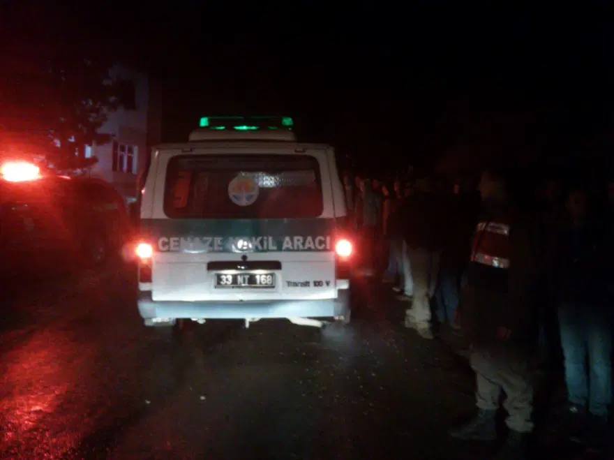 Adana'da yangın: 12 kişi hayatını kaybetti 6