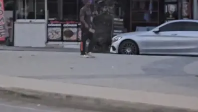 İstanbul'da satırlı dehşet: Polis havaya ateş açtı