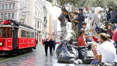 İstanbul Valiliği: 2 bin 630 kayıtsız Suriyeli barınma merkezine gönderildi