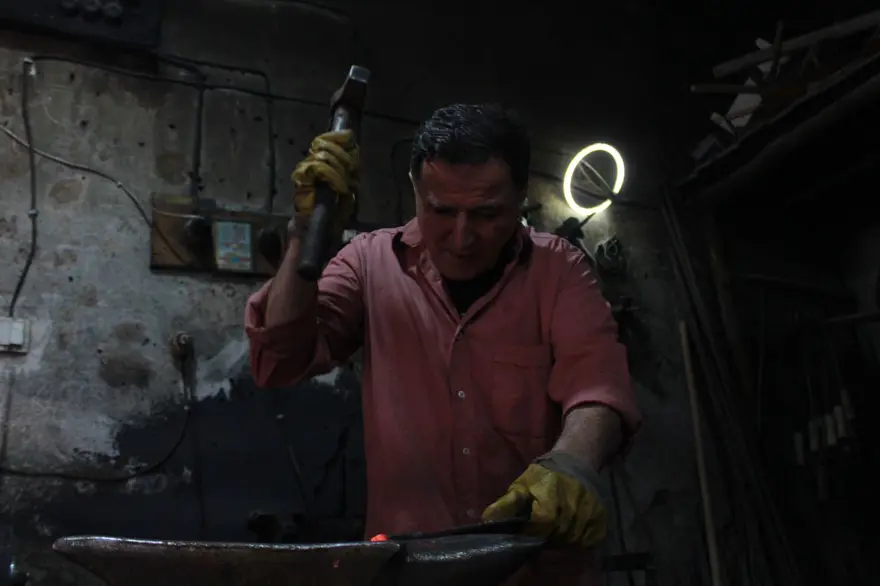 Dededen babaya, babadan oğula kaldı: 30 yıldır bu mesleği sürdürüyor 1