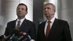 CHP'de adaylık için üçlü toplantı