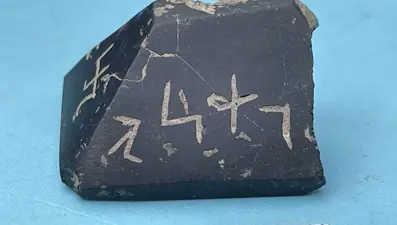 Amasra'daki kurtarma kazılarında tılsımlı damga mühür bulundu