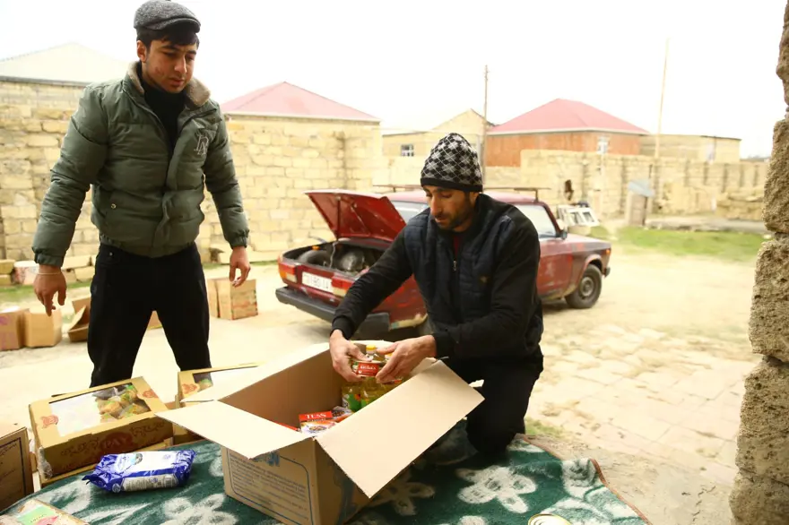 Sosyal medyada takdir topladı: Arabam eski olsa da kalbimiz temiz ve zengin 3