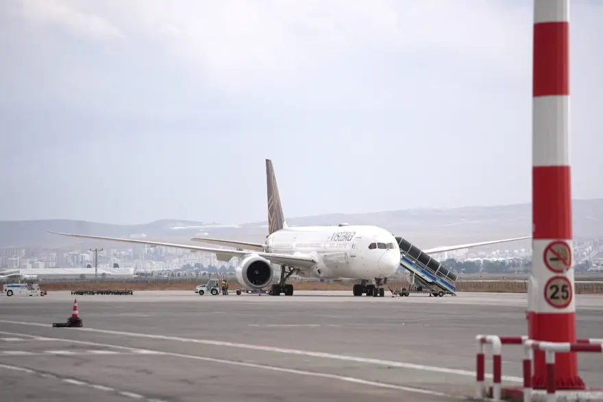 YOLCULAR İÇİN YENİ UÇAK GELDİ 11