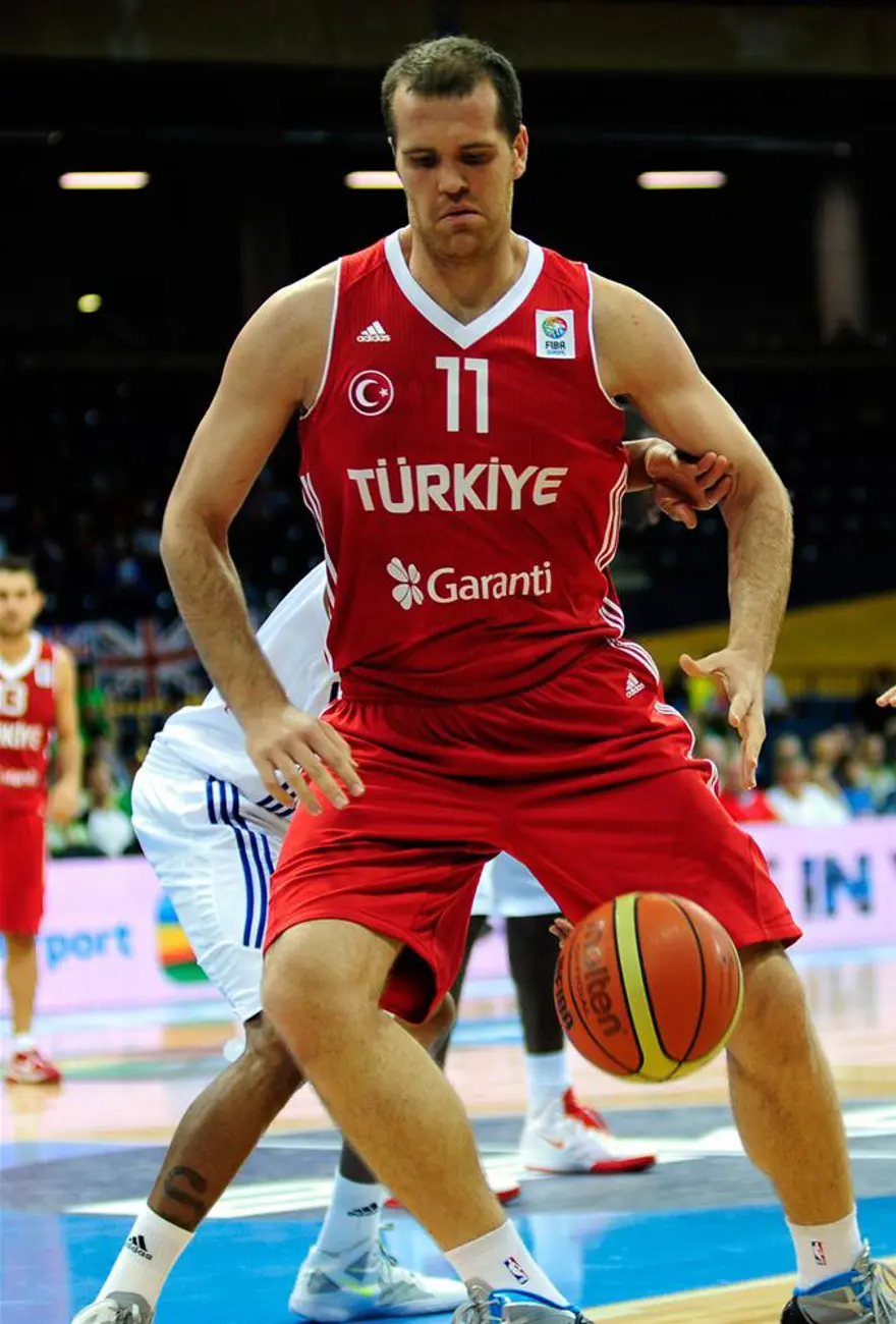 12 Dev Adam hız kesmedi 19
