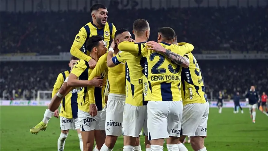 Fenerbahçe-Erzurumspor FK kupa maçı ne zaman, saat kaçta ve hangi kanalda canlı yayınlanacak? Ziraat Türkiye Kupası'nda Fenerbahçe'nin muhtemel 11'i 
