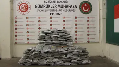 Kapıkule'de 95 milyon liralık 220 kilo esrar ele geçirildi