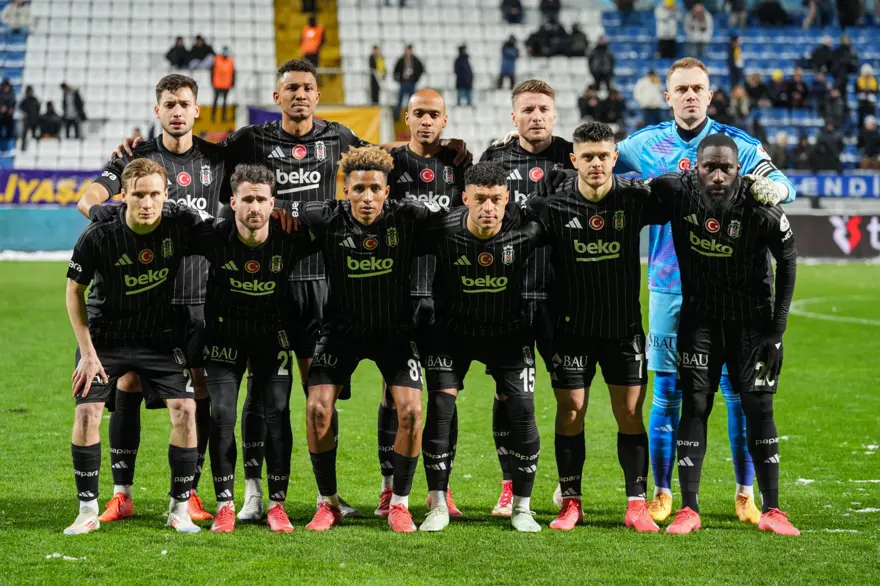 Beşiktaş'tan Galatasaray derbisi için yabancı hakem açıklaması 3 Beşiktaş'tan Galatasaray derbisi için yabancı hakem açıklaması 3