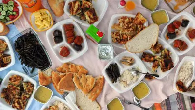 Ramazan'da nasıl beslenmeli? (İşte iftarda dikkat edilmesi gerekenler)