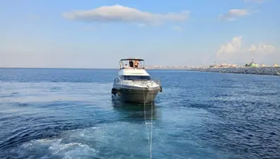 Marmara Denizi'nde sürüklenen tekne kurtarıldı