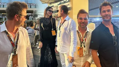 Engin Altan Düzyatan'dan Formula 1 pozları: Shayk ve Hemsworth ile bir araya geldi