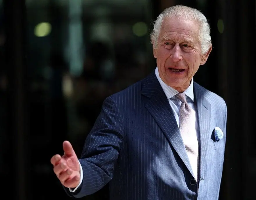 PORTRE NEDEN BU KADAR KIRMIZI? 3