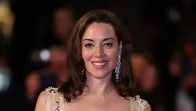 Ünlü oyuncu eşinin ölümünden sonra ilk kez kırmızı halıda