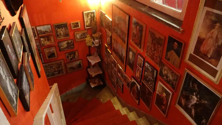 HER YAŞTAN İNSAN AYNI MASADA BULUŞUYOR 2 HER YAŞTAN İNSAN AYNI MASADA BULUŞUYOR 2