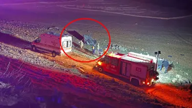 Otomobil şarampole devrildi: Araçtan fırlayan 2 kişi öldü