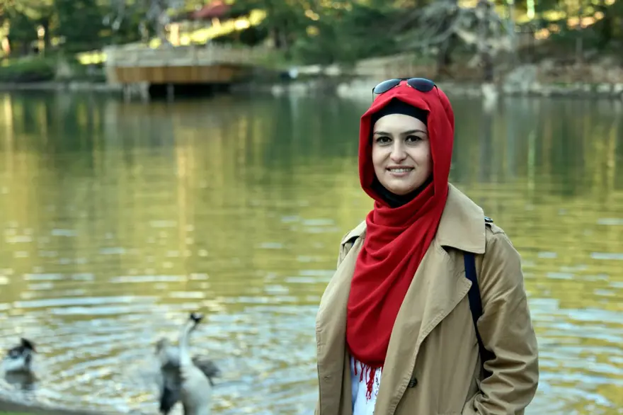 "ŞU GÖLÜN KENARINDA OTURUP BİR ÇAY BİLE İÇMEK İNSANA BİR HUZUR VERİYOR" 4