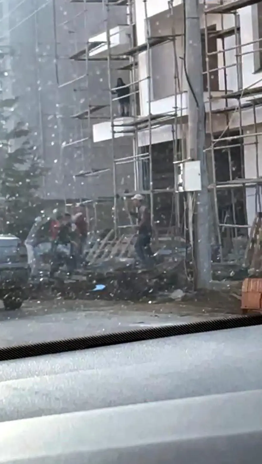 İKİ İŞÇİ YARALANDI 2
