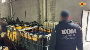 İzmir'de tonlarca kaçak akaryakıt ele geçirildi