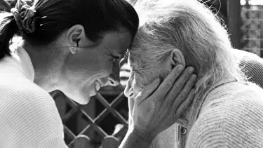 Alzheimer hastasıyla iletişim nasıl olmalı?
