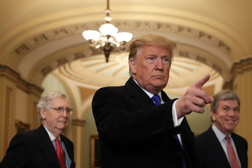 Trump'ın Senato'daki azil duruşmaları başlıyor