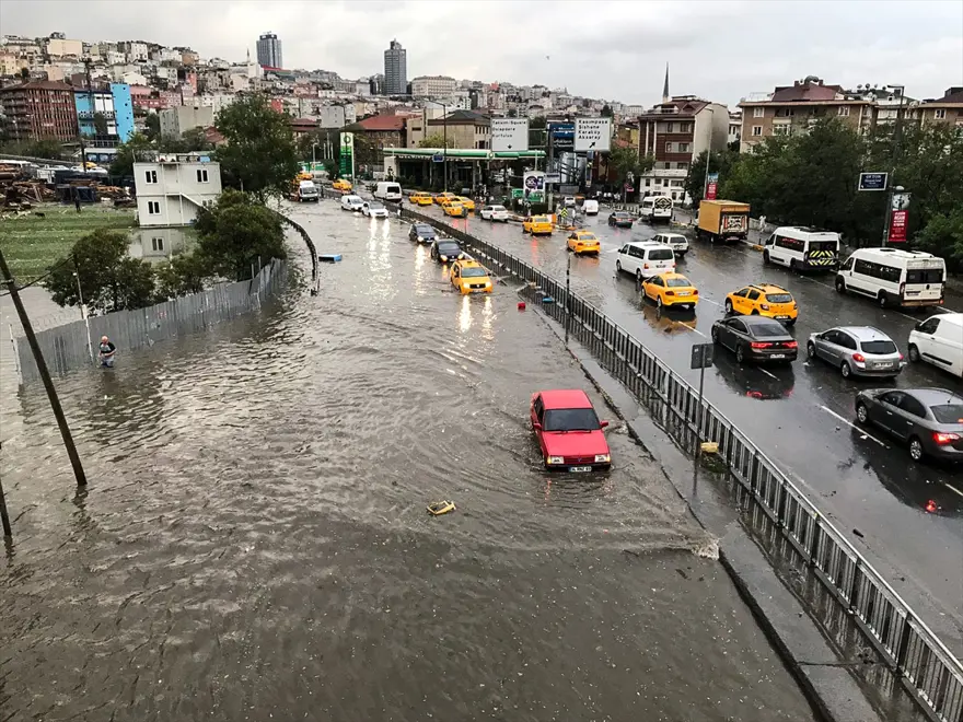 İstanbul'da etkili yağış (20 dakikalık kabus) 84