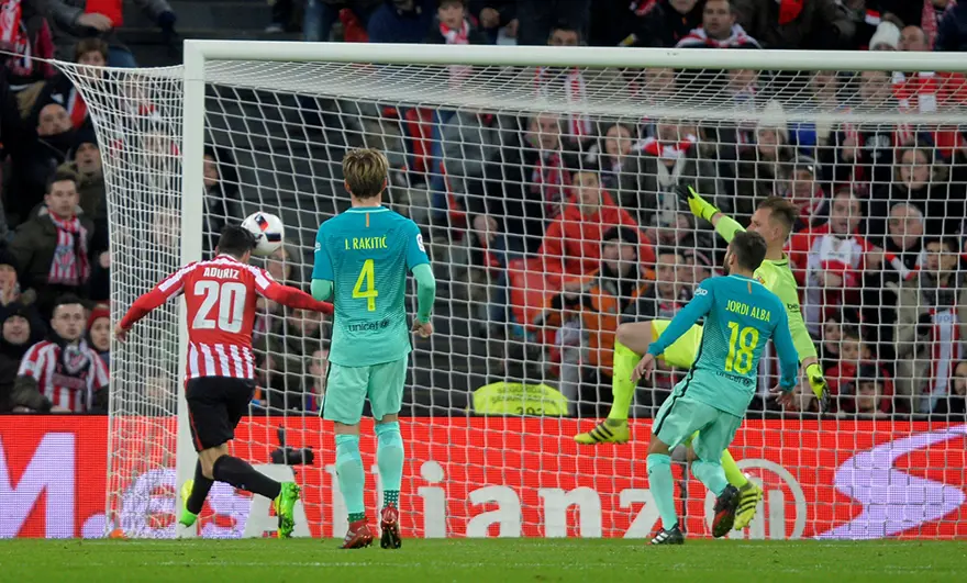 Barcelona 10 maç sonra kaybetti 1