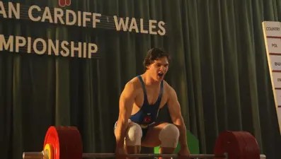 Naim Süleymanoğlu'u canlandıran Hayat Van Eck: Ona hayran oldum