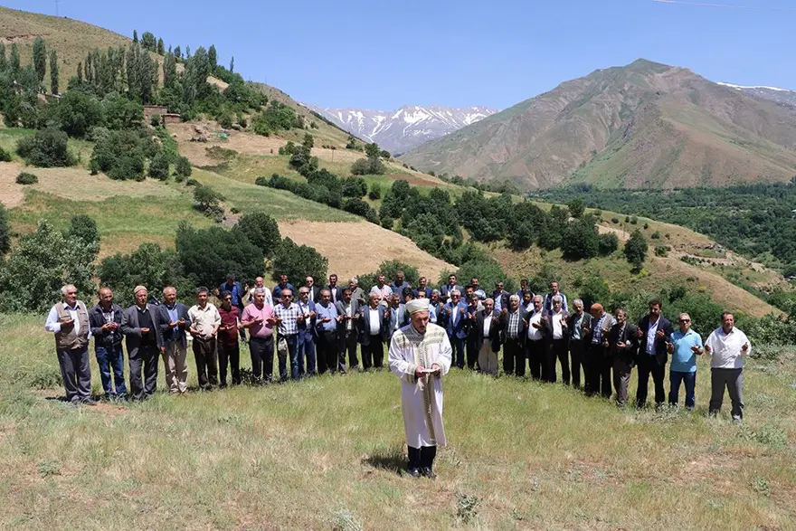 Yaylada "bal duası"na çıktılar 7