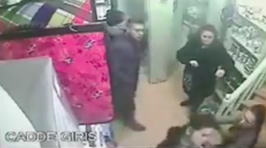 Emre Aşık'ın eşi Yağmur Aşık'ın Kulaklı Orman Baykuşu kavgası 2