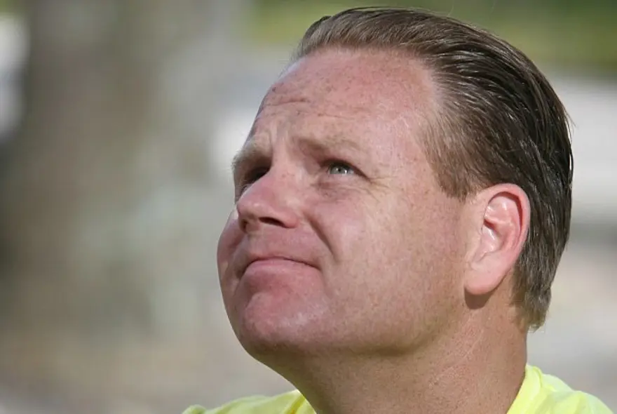 Güvenlik halatı olmadan yürüdü Güvenlik halatı olmadan yürüdü