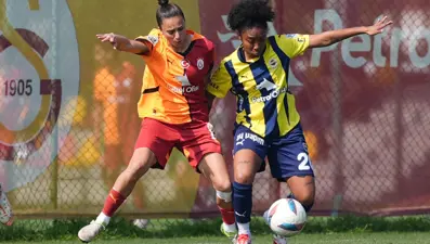 Kadın futbolunda derbi: Galatasaray-Fenerbahçe maçında kazanan çıkmadı