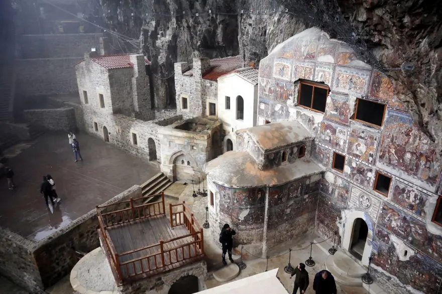 Sümela Manastırı’nda tüm alanlar ziyarete açıldı: Gizli şapele ulaşma çalışmaları sürüyor 14