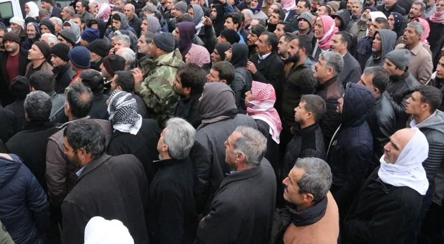 İş kurası ertelenince tepki gösterdiler 4