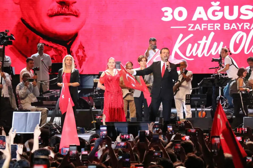 Üsküdar'da zafer bayramı coşkusu 4