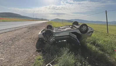 Gaziantep’te otomobil şarampole devrildi: 4 kişi yaralı