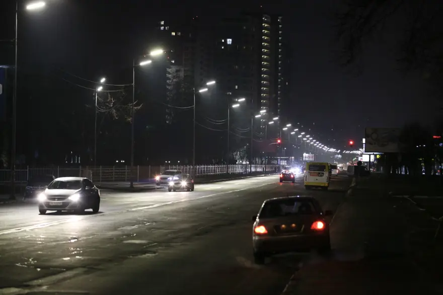 Kiev'de yaşayanlar şehri terk ediyor 10