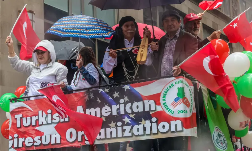 New York'ta Türk günü yürüyüşü 18