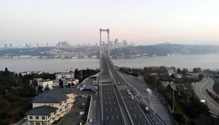 Türkiye'de corona virüs: Salgınla geçen bir yılda neler yaşandı? 4 Türkiye'de corona virüs: Salgınla geçen bir yılda neler yaşandı? 4