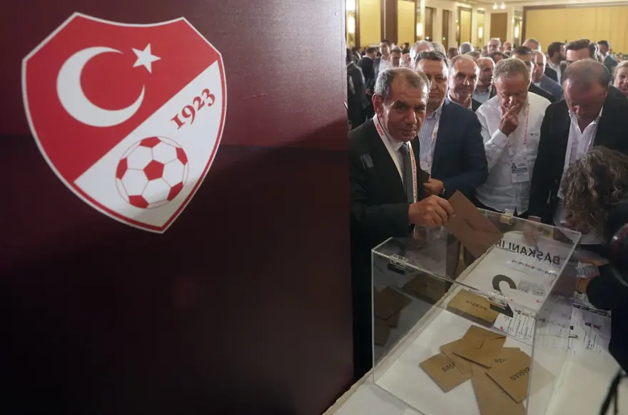 TFF'nin yeni başkanı İbrahim Hacıosmanoğlu 14